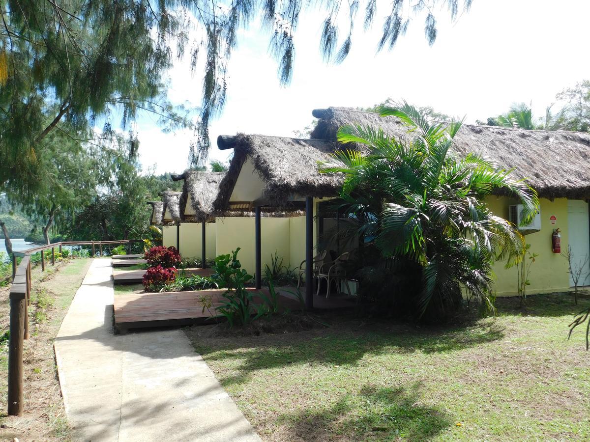 Namolevu Beach Bures Accommodation Coral Coast Exterior foto